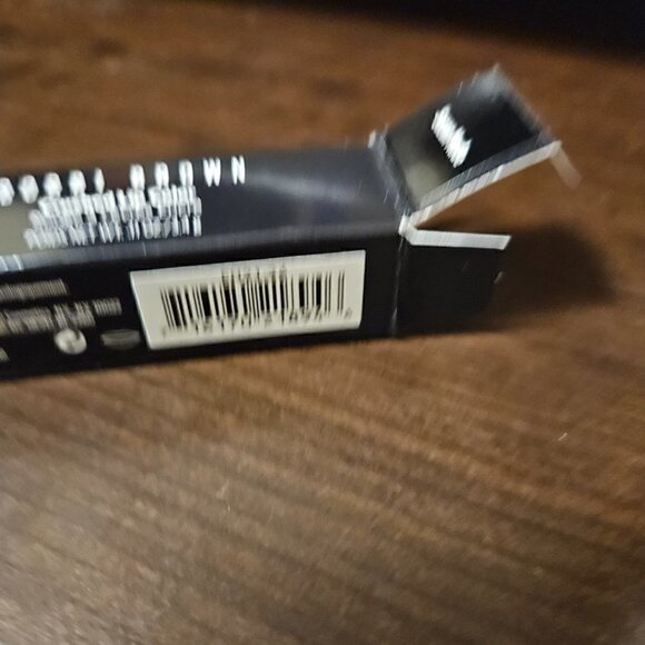 BOBBI Brown Crushed Lip Color Lipstick in Sazan Nude (NIB) - Picture 4 of 9